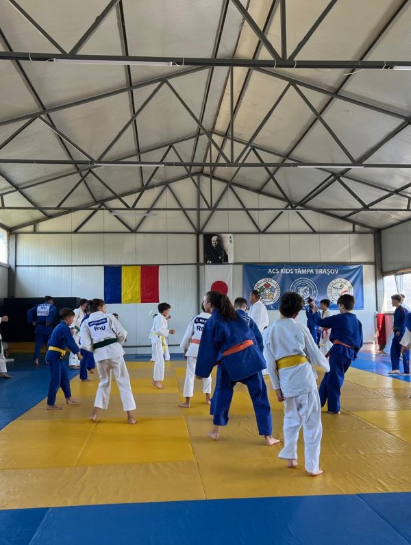 1Motiuashi Brasov