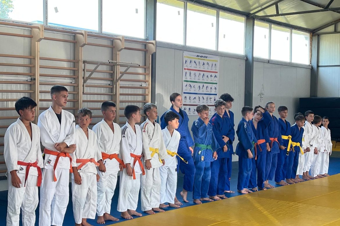 Antrenament comun de judo la Brașov – ACS Motiuashi și ACS Kids Tâmpa